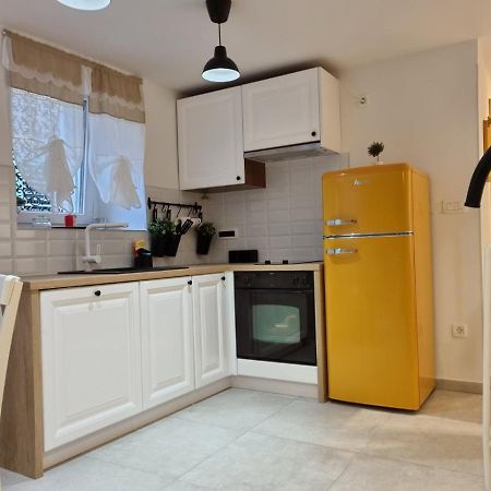 Apartman Ivano Cres Apartment Bagian luar foto