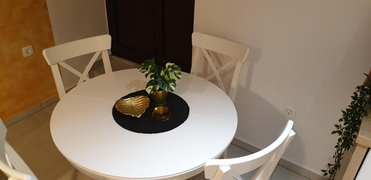 Apartman Ivano Cres Apartment Bagian luar foto